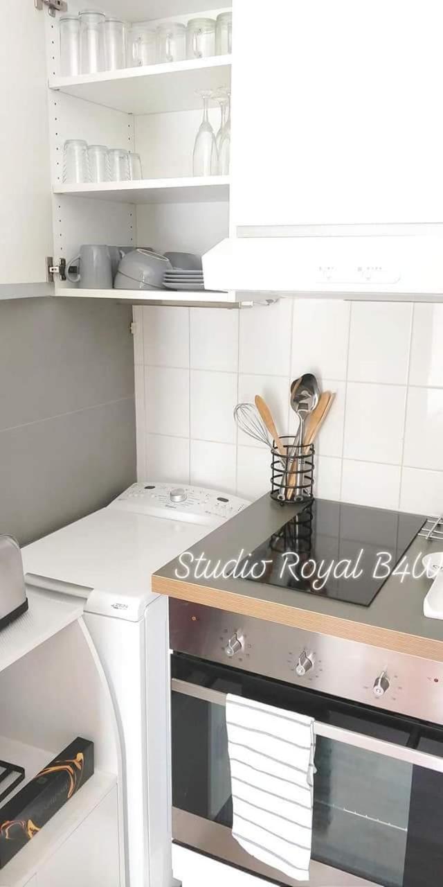 Studio Royal By Beds4Wanderlust - Place Du Marche Avec Parking Prive Fontainebleau Pokój zdjęcie