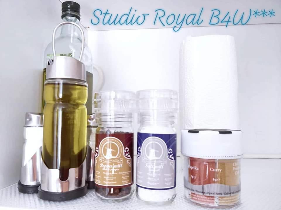 Studio Royal By Beds4Wanderlust - Place Du Marche Avec Parking Prive Fontainebleau Pokój zdjęcie