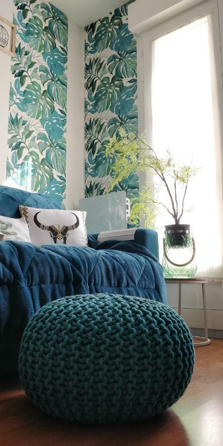 Studio Royal By Beds4Wanderlust - Place Du Marche Avec Parking Prive Fontainebleau Zewnętrze zdjęcie